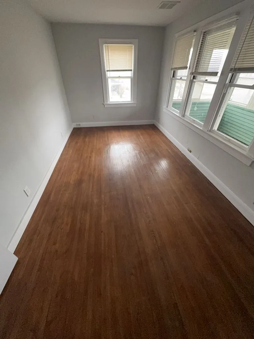 960 W Delaware Ave, Toledo OH 43610 — Photo 3