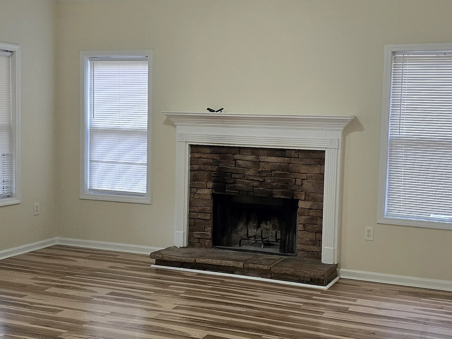 3 bed, 1481 sqft, $1,695 — Photo 2