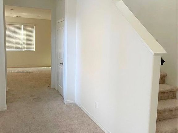 4th image of 3165 E Olympic Dr