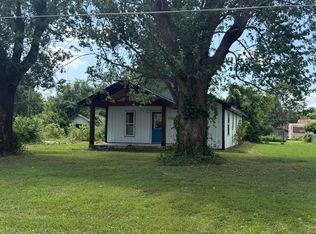 1285 N Busch Ave, Mountain Grove, MO 65711