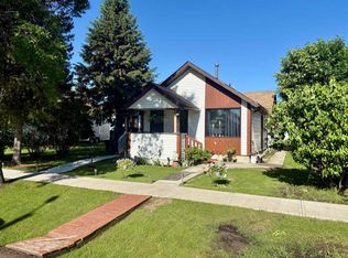 5032 E 48th St, Mannville, AB T0B 2W0