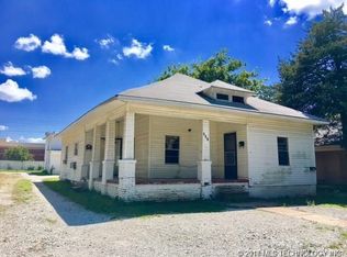 903 E 9th St, Ada, OK 74820