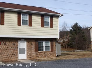 1189 Rosedale Dr, Harrisonburg, VA 22801