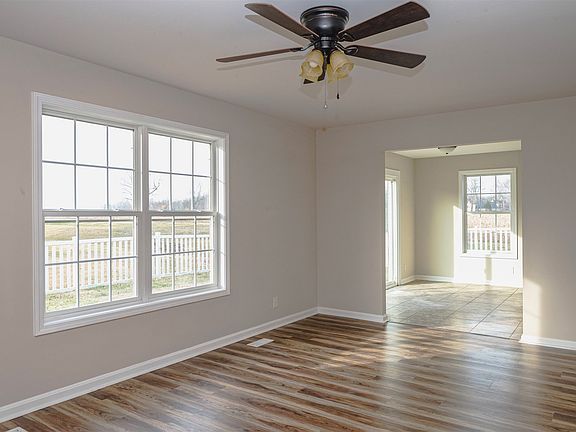5th image of 4877 Fond Du Lac Dr