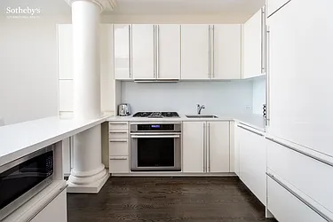 Rented by Sotheby's International Realty