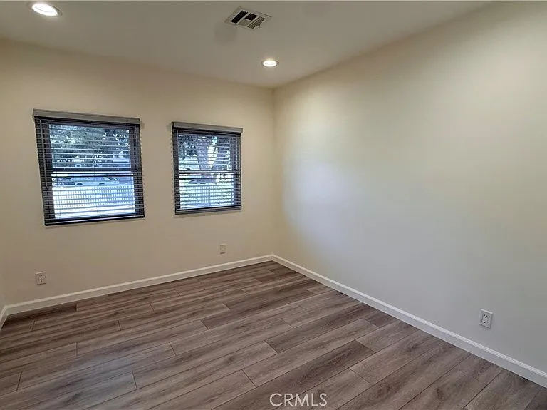 6203 Goodland Ave — Photo 11
