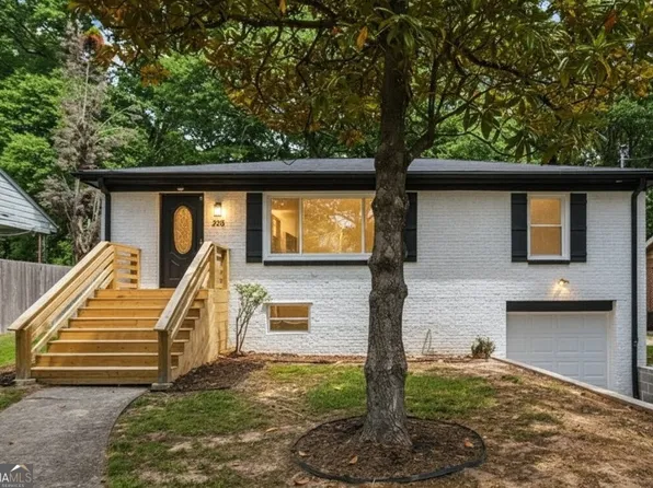 208 Silver Springs Cir SW, Atlanta, GA 30310