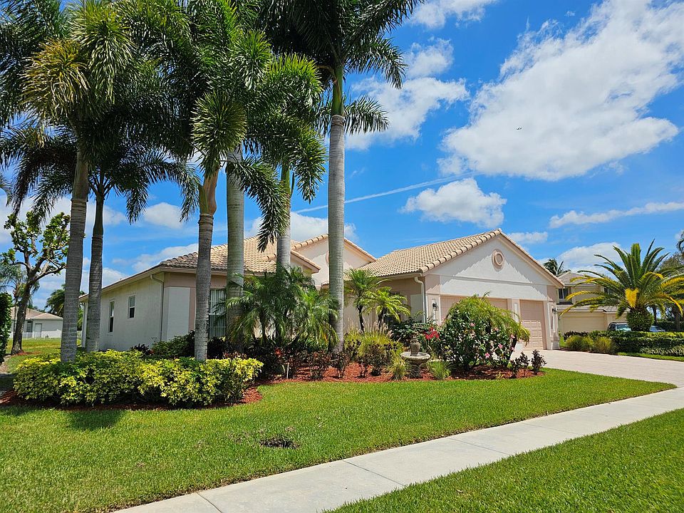1st image of 4688 Manderly Dr