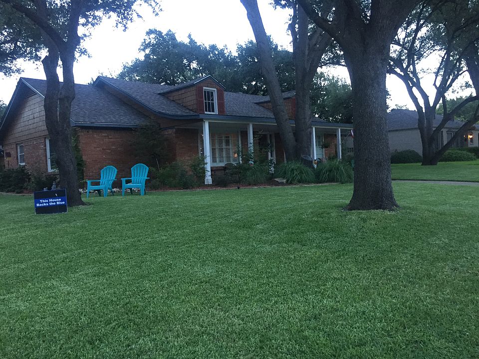 2nd image of 10566 Marquis Ln