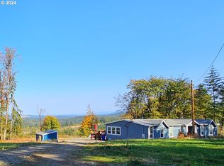 32650 S Fernwood Hill Ln, Molalla, OR 97038