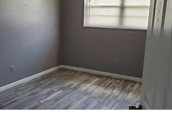 143 W 17th St