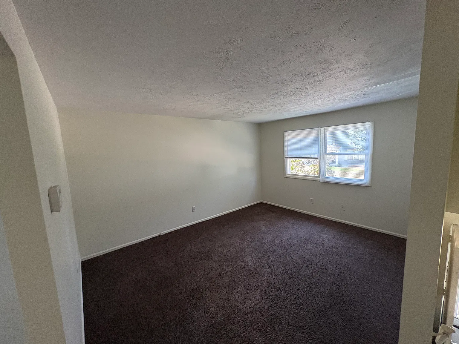 2 bed, 850 sqft, $1,100 — Photo 2