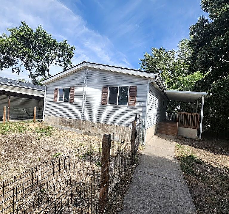 1st image of 755 NE Circle Blvd Unit 67