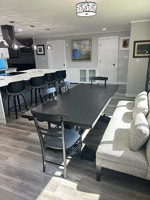 4 bed, 3000 sqft, $33,800 — Photo 3