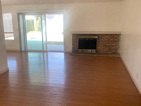 5th image of 1072 Pescadero St