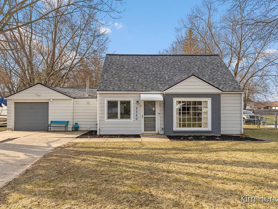 1st image of 2240 Four Mile Rd NE