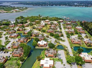 825 Center St APT 35C, Jupiter, FL 33458