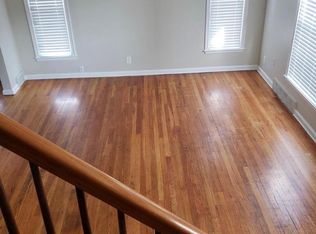 22122 Moross Rd, Grosse Pointe, MI 48236