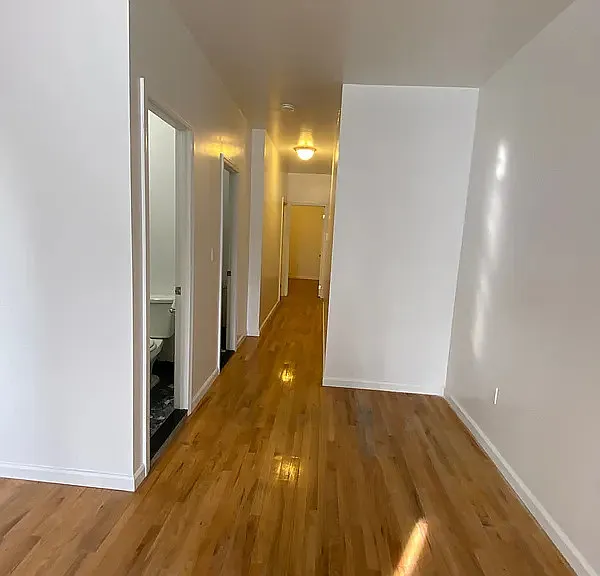 452 W 57th St #3W — Photo 6