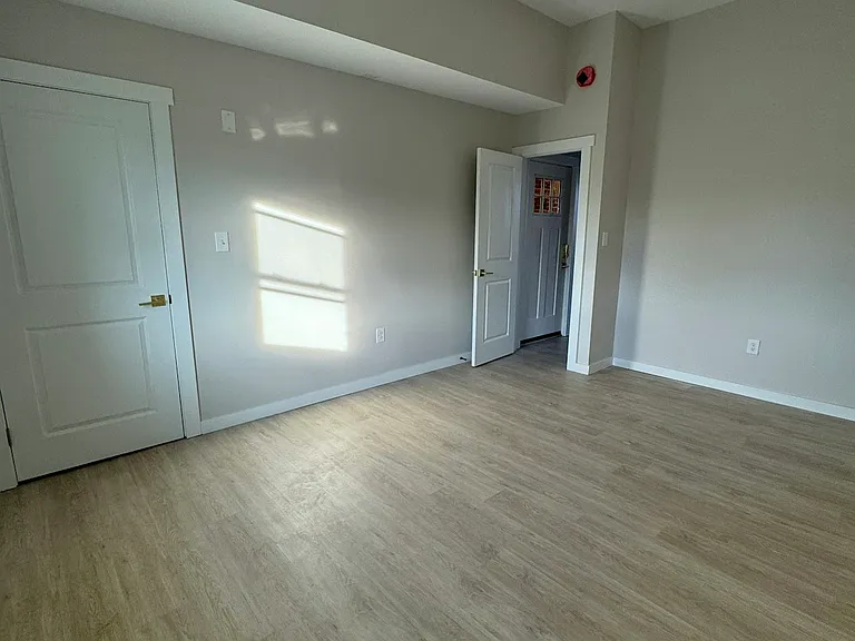 2416 N Charles St #3 — Photo 10