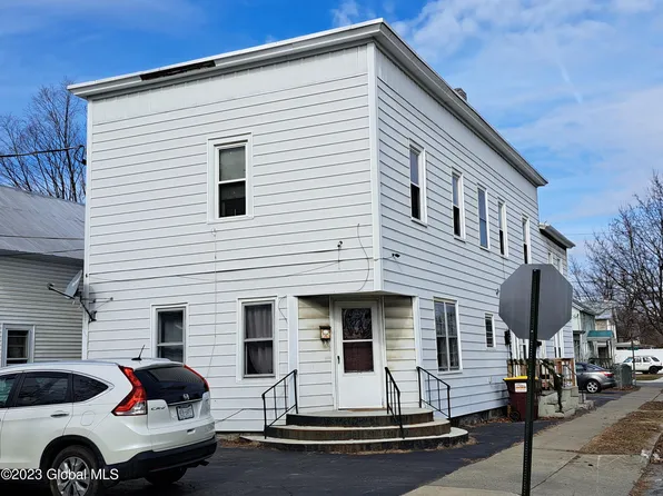 11 1/2 1st Street, Glens Falls, NY 12801