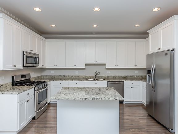 4th image of 3849 S Parnell Ave