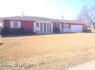2316 Eunice Dr, Albert Lea, MN 56007