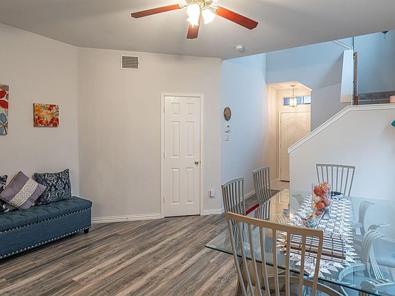 3rd image of 6812 Bellehaven Dr