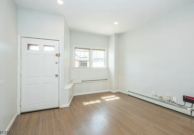 106 Broughton Ave #1 — Photo 15