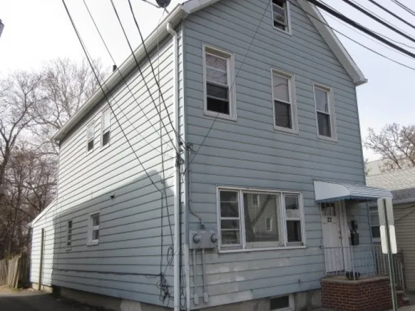 22 John St, Lodi Boro, NJ 07644