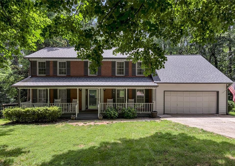 1st image of 385 Summerfield Dr