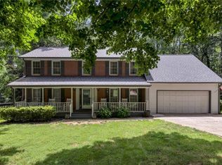 385 Summerfield Dr, Alpharetta, GA 30022
