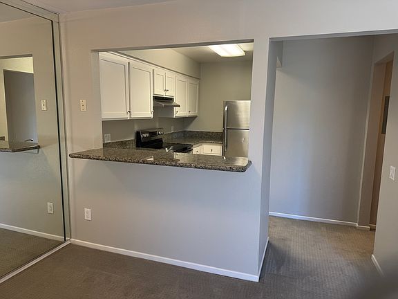 5th image of 7970 Mission Center Ct Unit G
