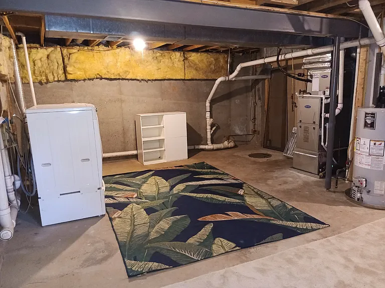 345 Silver Ridge Dr — Photo 26