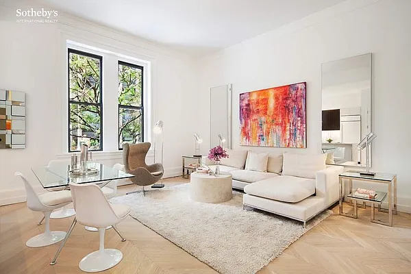 Rented by Sotheby's International Realty | media 11