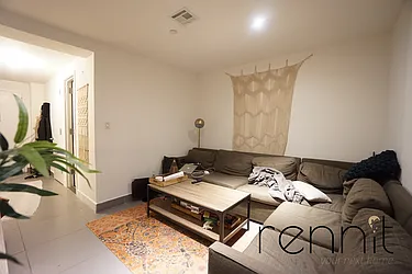 Rented by Rennit Inc.