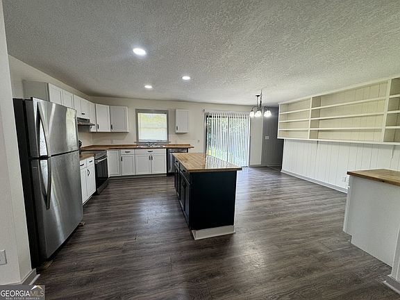 4th image of 53 San Louise Dr