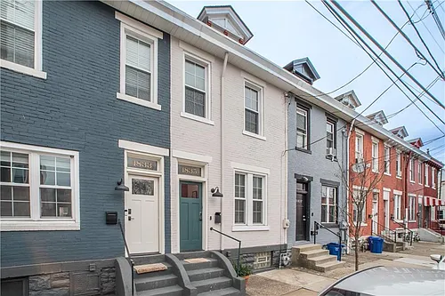 1835 Locust St Photo 1