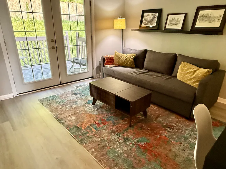 556 Tusculum Ave #556 — Photo 25