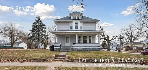 969 Berry St Photo 1
