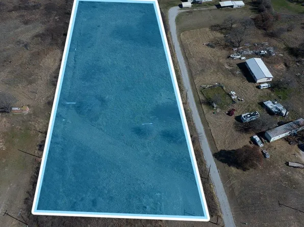 230 Big Salty Ln, Springtown, TX 76082