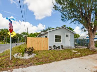 936 SE Spruce Ave, Stuart, FL 34994