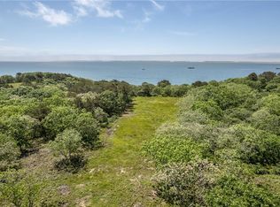 37 Jeremiah Rd, Edgartown, MA 02539