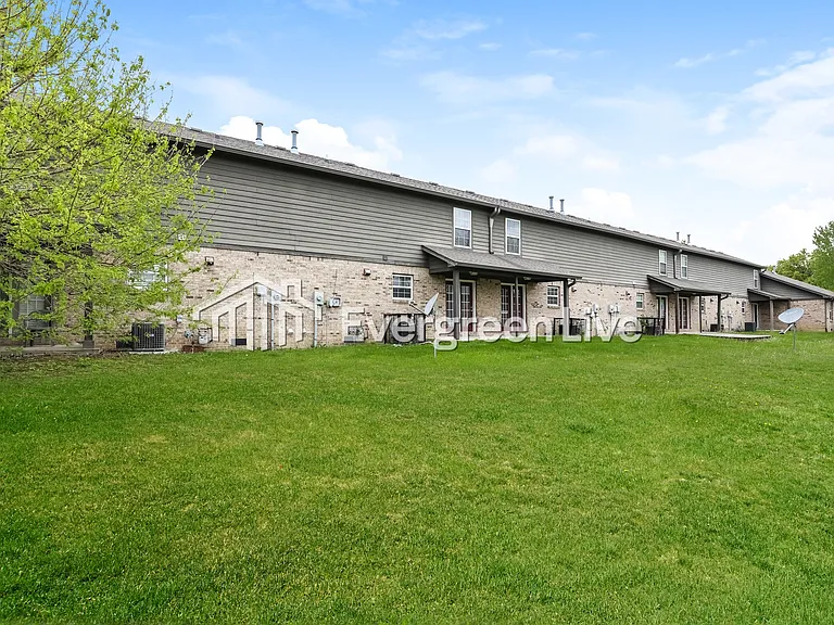 7453 Sharzad Pl — Photo 15