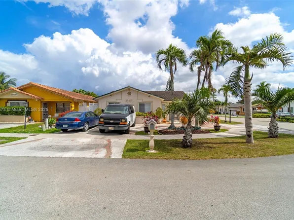 12872 NW 101st Pl, Hialeah Gardens, FL 33018