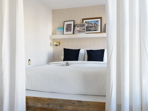 62 Wyckoff Street image 167 of 294