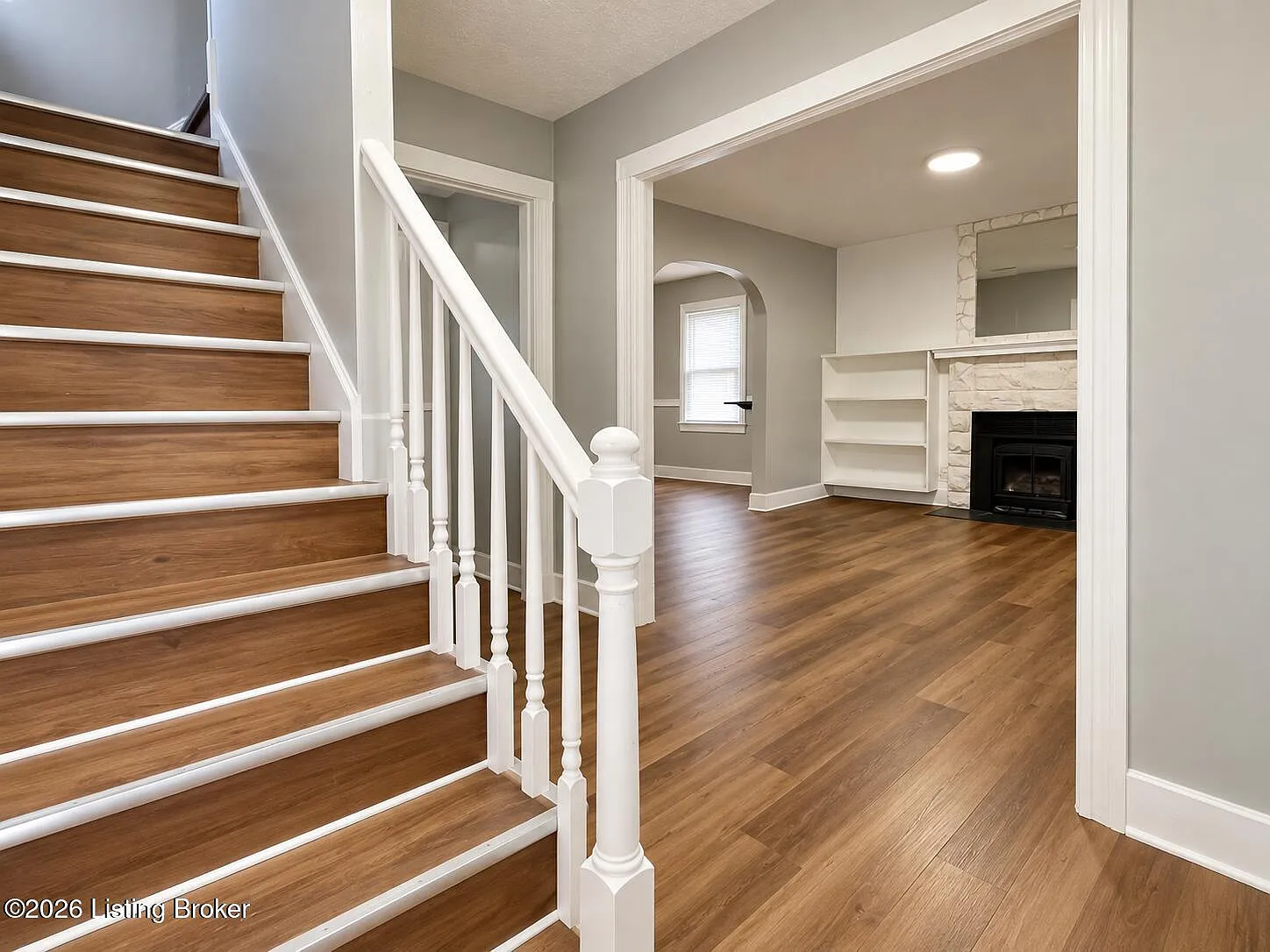 3 bed, 2.0 bath, 1117 sqft, $1,495 — Photo 4