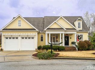 73 Harvest Moon Dr, Clayton, NC 27527