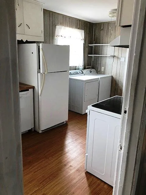 3 bed, 1234 sqft, $1,300 — Photo 3