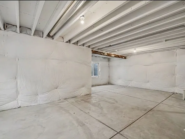 3774 Beech Tree St — Photo 23